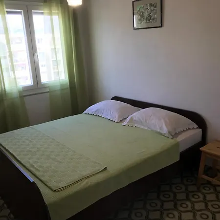 شقة Three Bedroom Laura