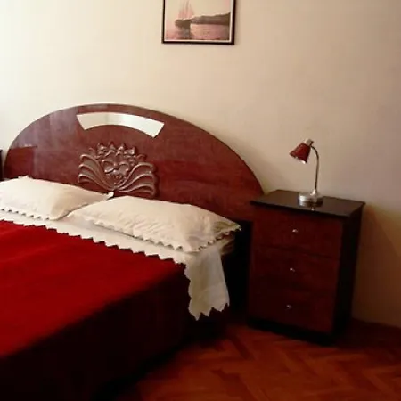 Three Bedroom Laura Apartamento *